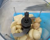 Foto langkah ke 1 dari resep Bumbu Bawang Putih Wajib Punya.
