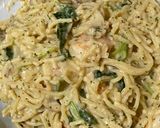 Foto langkah ke 3 dari resep Spaghetti creamy dengan udang dan jamur champignon.