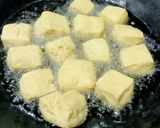 Foto langkah ke 1 dari resep Tahu Solet Bumbu Petis.