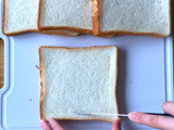 Pocket pizza toast