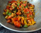 A picture of step 3 of Paneer bell pepper masala.