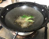 A picture of step 4 of Spicy baby potatoes.