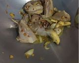 Foto langkah ke 2 dari resep Ayam Masak Kecap Sederhana.