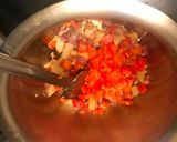 A picture of step 5 of Turkish lentil soup.