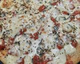 Foto del paso 6 de la receta: Pizza a los tres quesos