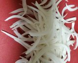 Foto del paso 4 de la receta: Ensalada de surimi y camarones