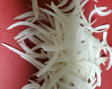 Foto del paso 4 de la receta: Ensalada de surimi y camarones