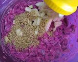 Φωτογραφία βήματος 4 της συνταγής Παντζαροσαλάτα με καρύδια