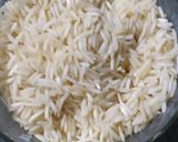 A picture of step 2 of Panchratan Khichdi.