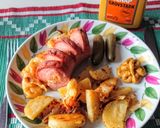 Svéd 🇸🇪 Hagyományos tepsis krinolin "Ugnstekt falukorv" recept fázis 4 fotója