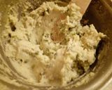 A picture of step 4 of Mashed potates and peas.