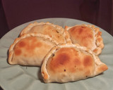 Foto del paso 3 de la receta: Masa de tapas de empanada criolla