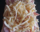 A picture of step 4 of My Hot & Cold Sandwich, Cold Ham, Cheese & Fried Egg 🍳.