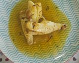 Foto del paso 4 de la receta: Gallineta en salsa de azafrán