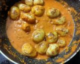 লাসুনি আলু (Lasooni aloo recipe in bengali) রেসিপির ধাপ 7 ছবি