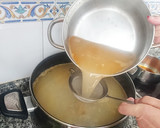 Foto del paso 8 de la receta: Sopa de marisco y pescado