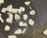 Foto del paso 2 de la receta: Espaguetis a la puttanesca