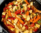 Foto del paso 4 de la receta: Pollo con salsa de ostras