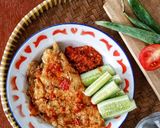 Foto langkah ke 4 dari resep Telur Dadar Sambal Penyet.