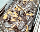 Foto langkah ke 7 dari resep Peanut Butter Brownies.