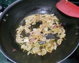A picture of step 2 of Cauliflower saute.