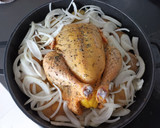 Foto del paso 3 de la receta: Pollo 🐣 al horno con patatas 🍟