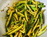 A picture of step 4 of Crispy Bhindi.
