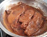 Foto del paso 3 de la receta: Ricooooo lomo añojo en salsa y puré de boniato