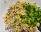 A picture of step 2 of Crispy Corn Pakoda.