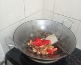 Foto langkah ke 3 dari resep Tumis Jantung Ayam dan Kentang.