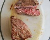 Foto del paso 6 de la receta: Solomillos de ternera en salsa de pimienta verde