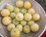 A picture of step 1 of Gur Amla Murabba.