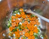 Hajdinás-paradicsomos-kápiás édesburgonya leves recept fázis 1 fotója