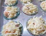 Foto langkah ke 7 dari resep Mac and Cheese Muffins (with prawn and smoked beef).