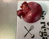 Une image de l'étape 2 de Pommes de terre sautées à l'oignon rouge.