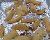 Foto langkah ke 2 dari resep Potato Wedges.