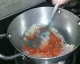 A picture of step 3 of Masala maggi.