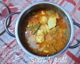A picture of step 4 of Bhindi aur Arvi Gosht ka Sherwa.