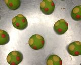 Foto langkah ke 4 dari resep Nastar Karakter Keroppi.