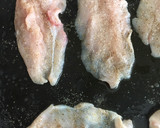 Foto del paso 2 de la receta: Pechupizzas receta keto (pechugas)