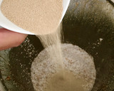Foto del paso 4 de la receta: Bizcocho integral con pepitas de cacao