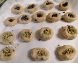 Foto del passaggio 7 della ricetta Settembrini, alla marmellata di fichi e mandorle