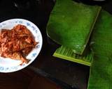 Steamed fish in banana leaves recipe step 1 photo