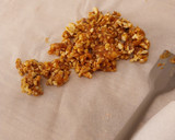 Foto del paso 3 de la receta: Tarta de zanahoria, melocotones y nueces caramelizadas (sin gluten)