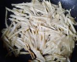 Hình bước làm 3 của món Bánh khoai rán tối giản