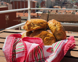Foto del paso 5 de la receta: Panecillos de aceitunas negras