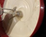 A picture of step 1 of Vanilla spong cake.