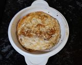 Foto del paso 2 de la receta Tortilla de claras con chorizo, ajo y perejil
