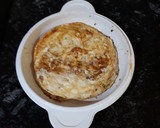 Foto del paso 2 de la receta: Tortilla de claras con chorizo, ajo y perejil