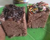 Foto langkah ke 7 dari resep Steamed "Chocolatos" Cake.